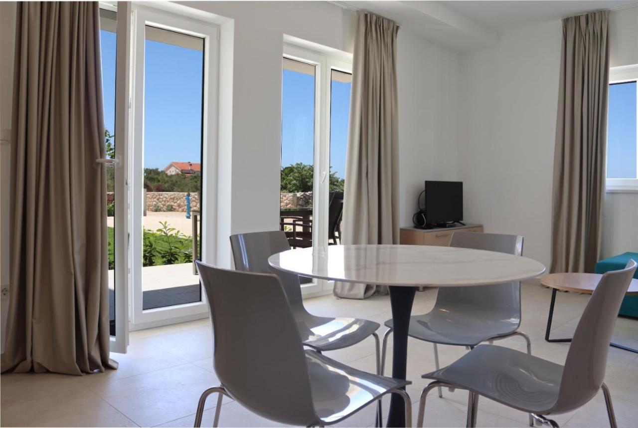 Villa Cala, Hotel Rooms&Apartments Novalja Exterior photo