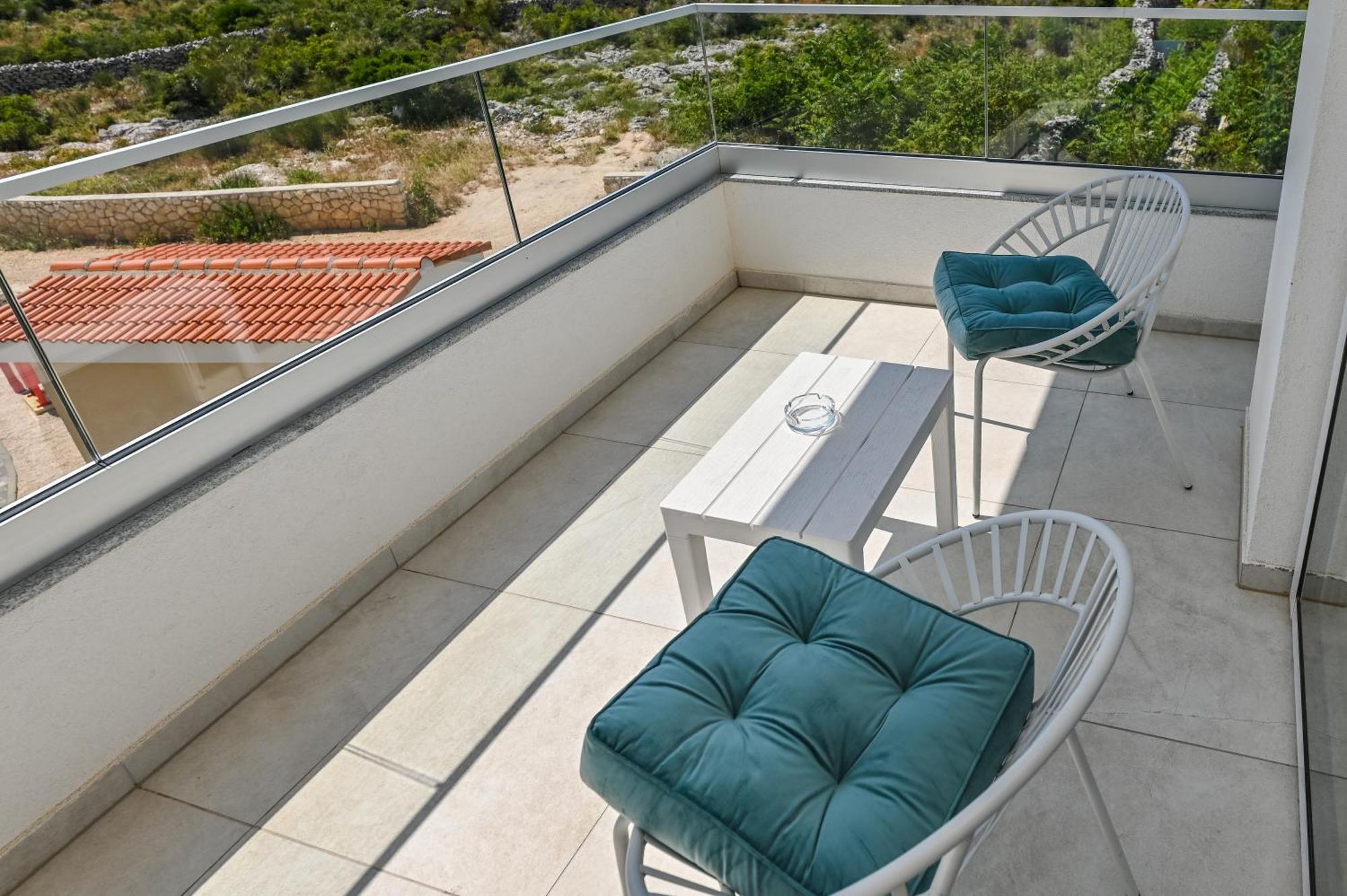 Villa Cala, Hotel Rooms&Apartments Novalja Exterior photo